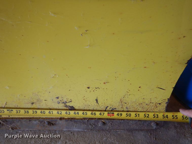 image for item MP9172 John Deere 420  lawn tractor