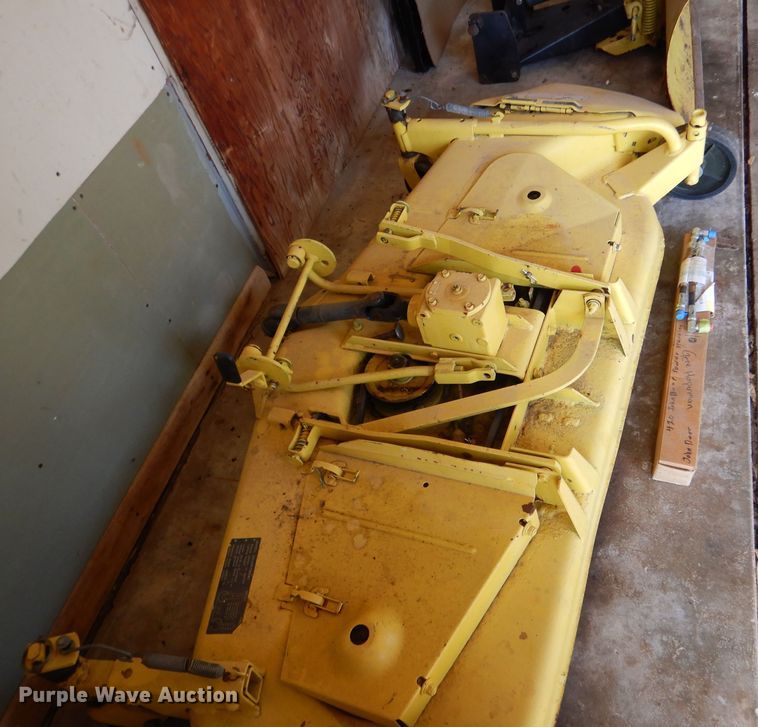 image for item MP9172 John Deere 420  lawn tractor