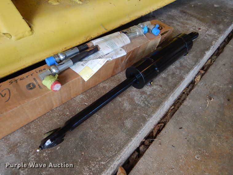 image for item MP9172 John Deere 420  lawn tractor