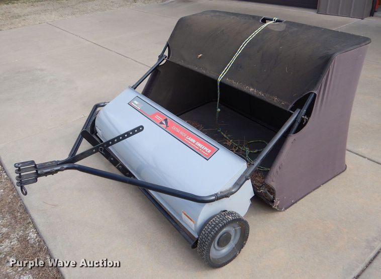 image for item MP9172 John Deere 420  lawn tractor