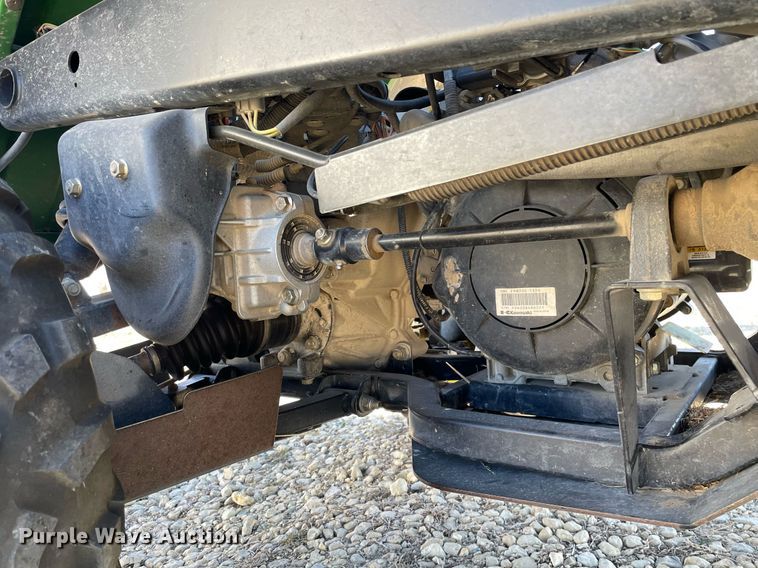 image for item MP9204 2009 John Deere Gator XUV 620i  utility vehicle