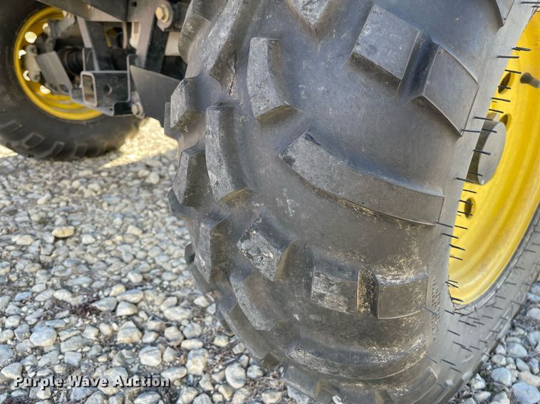 image for item MP9204 2009 John Deere Gator XUV 620i  utility vehicle