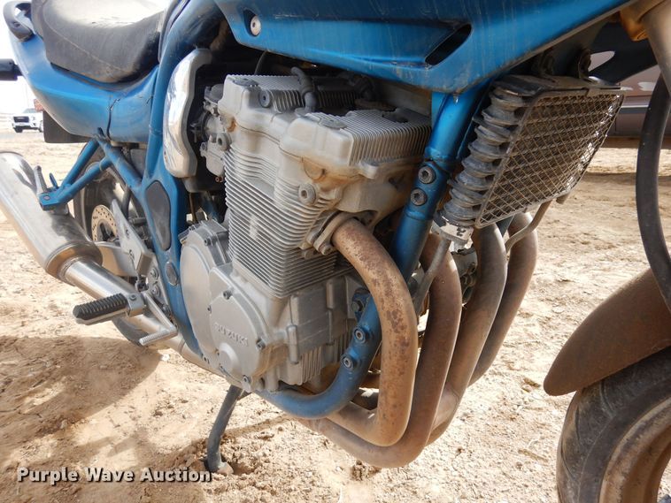 image for item MR9743 1998 Suzuki GSF600S  motorcycle