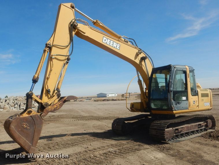 image for item DJ7009 2005 John Deere 120C  excavator