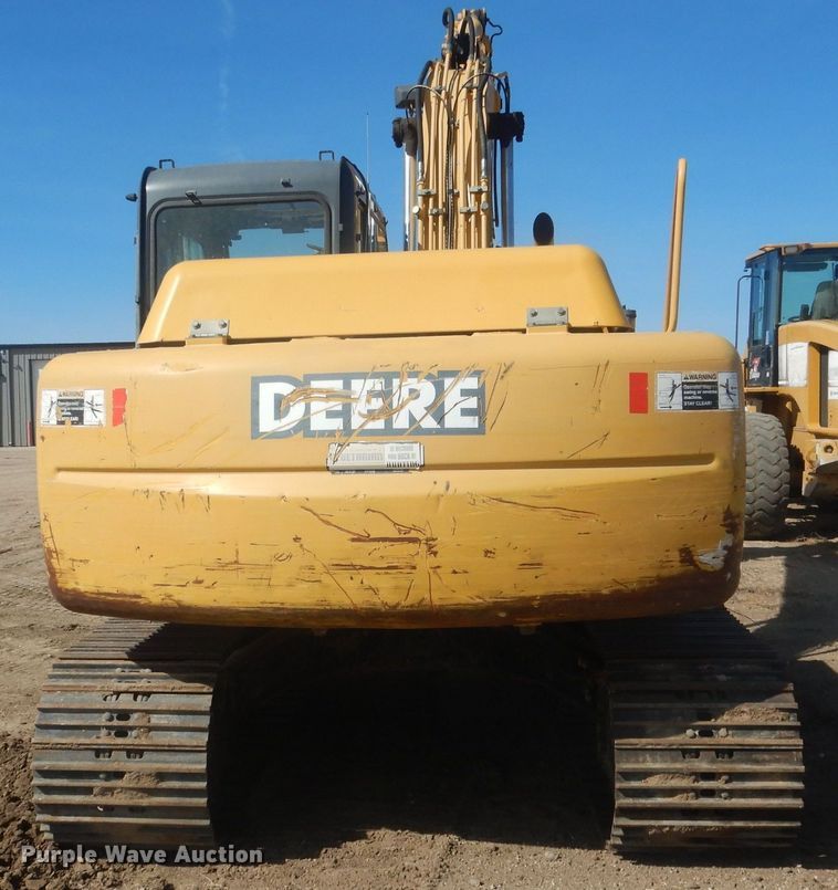 image for item DJ7009 2005 John Deere 120C  excavator