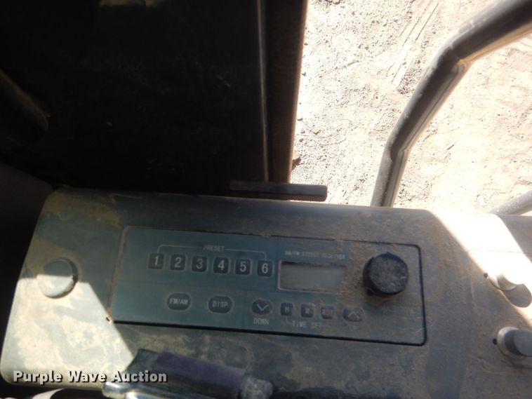 image for item DJ7009 2005 John Deere 120C  excavator