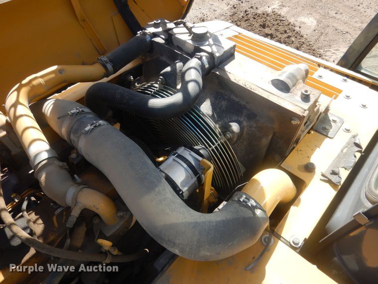 image for item DJ7009 2005 John Deere 120C  excavator