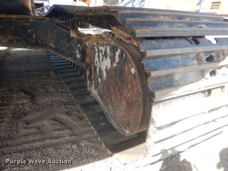 image for item DJ7009 2005 John Deere 120C  excavator