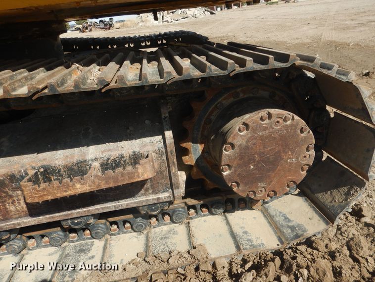 image for item DJ7009 2005 John Deere 120C  excavator