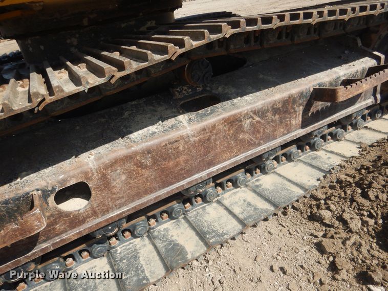 image for item DJ7009 2005 John Deere 120C  excavator