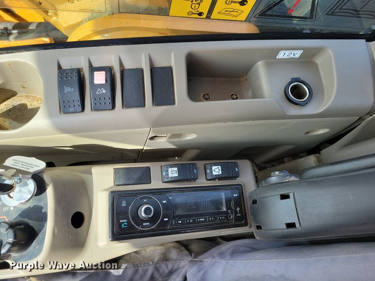 image for item DK5164 2016 Case CX160D  excavator