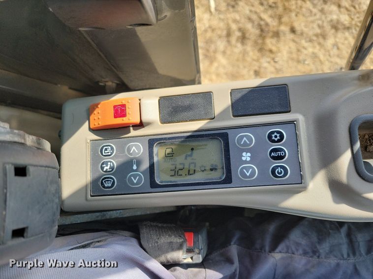 image for item DK5164 2016 Case CX160D  excavator