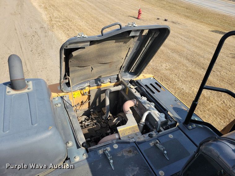 image for item DK5164 2016 Case CX160D  excavator