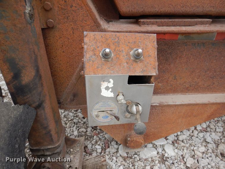 image for item DK5167 1994 Benlee  roll-off container trailer