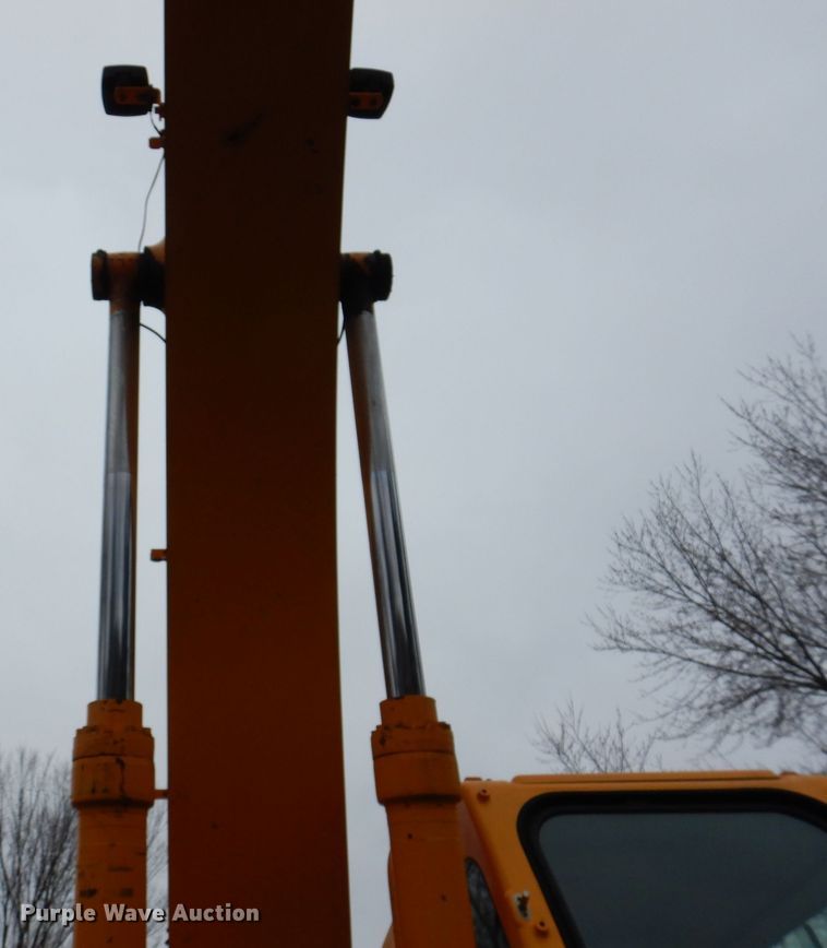 image for item DK5168 Hyundai 290LC-7A  long reach excavator