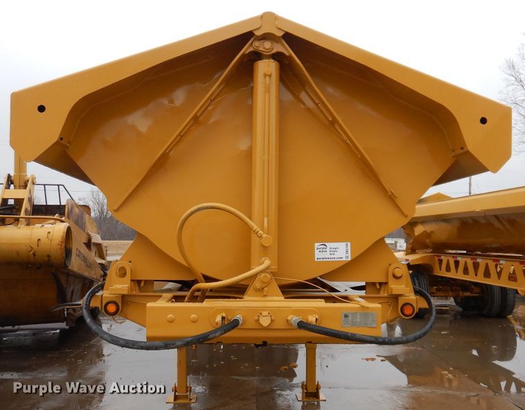 image for item DK5169 2004 Trail King TK60SSD-392  side dump trailer