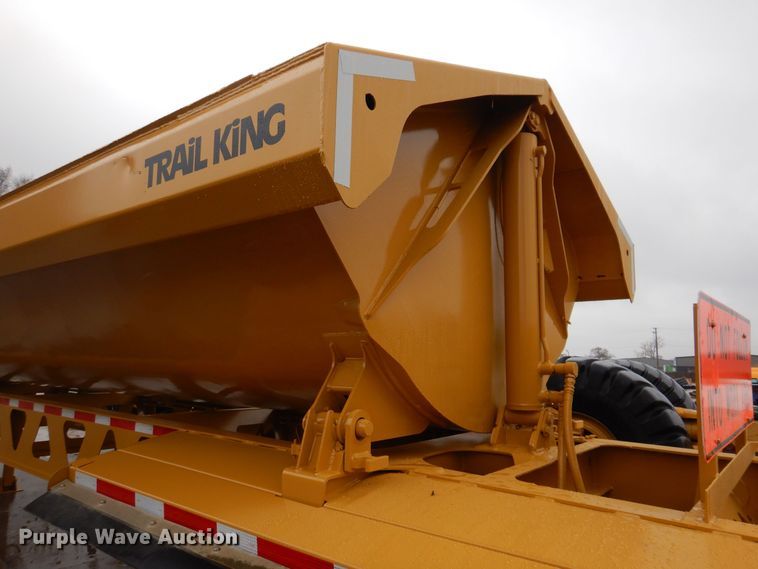 image for item DK5169 2004 Trail King TK60SSD-392  side dump trailer