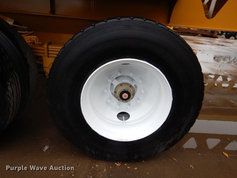 image for item DK5169 2004 Trail King TK60SSD-392  side dump trailer