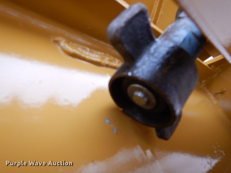 image for item DK5170 2003 Trail King TK60SSD-392  side dump trailer