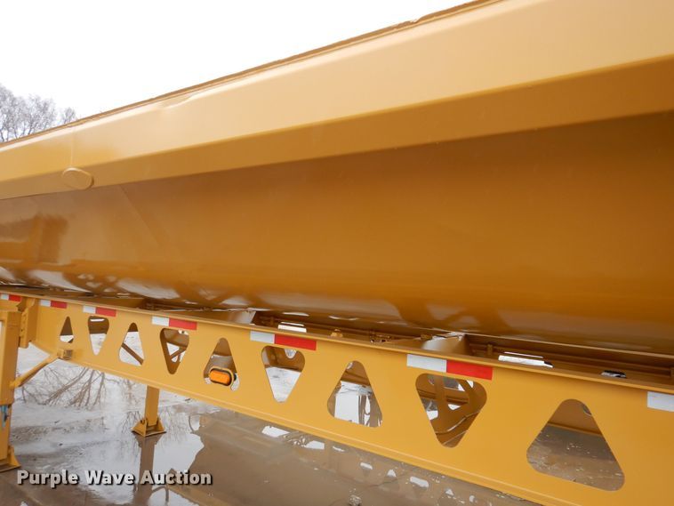 image for item DK5170 2003 Trail King TK60SSD-392  side dump trailer