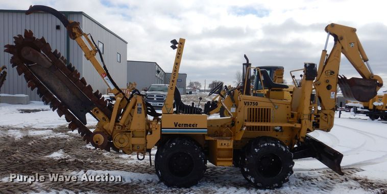 image for item DK5173 2002 Vermeer V5750  trencher