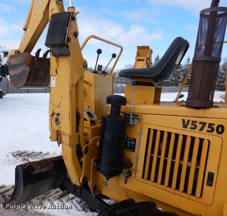 image for item DK5173 2002 Vermeer V5750  trencher