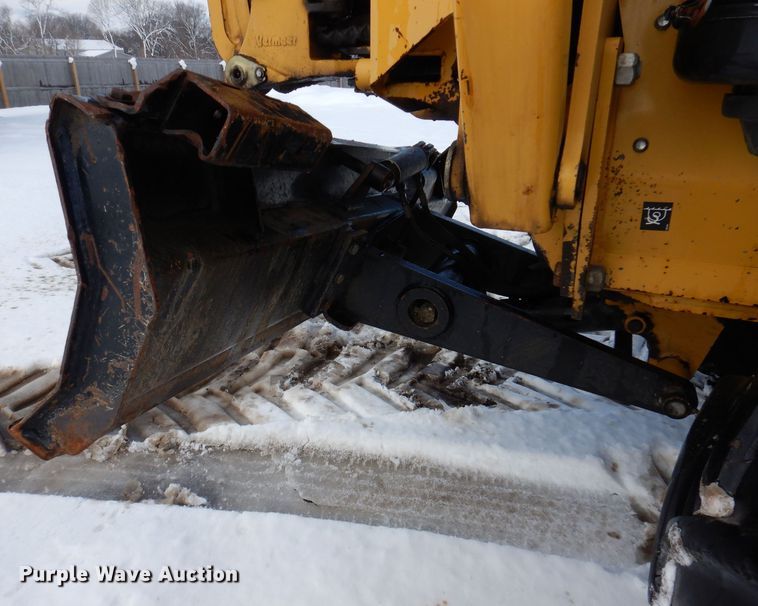 image for item DK5173 2002 Vermeer V5750  trencher