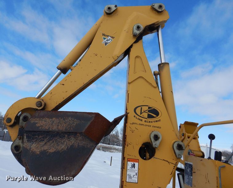 image for item DK5173 2002 Vermeer V5750  trencher