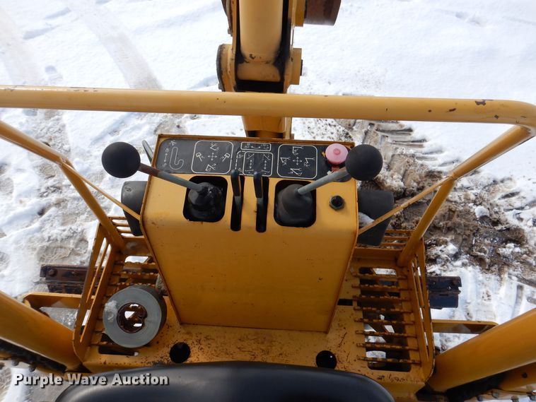 image for item DK5173 2002 Vermeer V5750  trencher