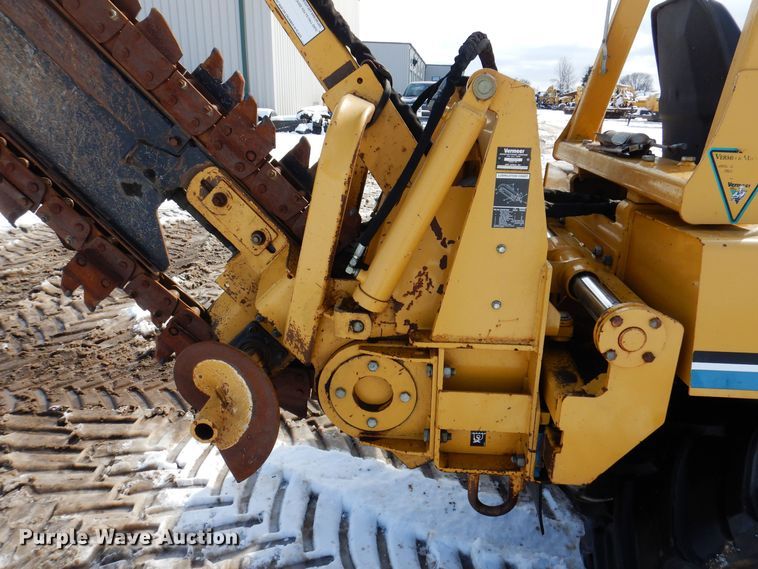 image for item DK5173 2002 Vermeer V5750  trencher
