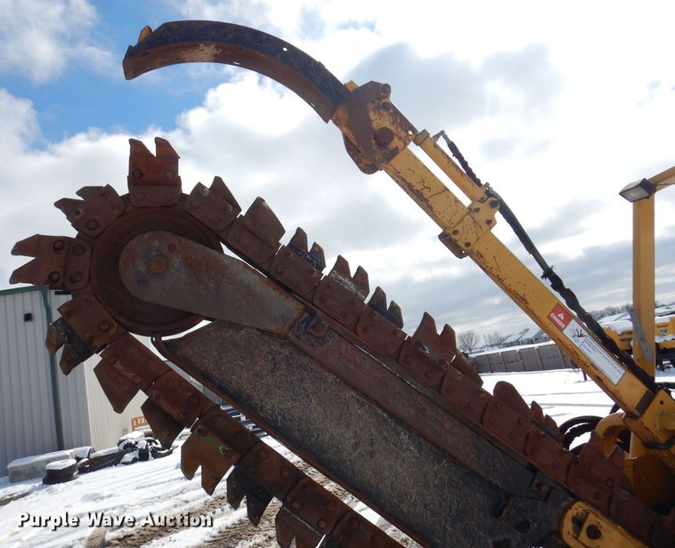 image for item DK5173 2002 Vermeer V5750  trencher