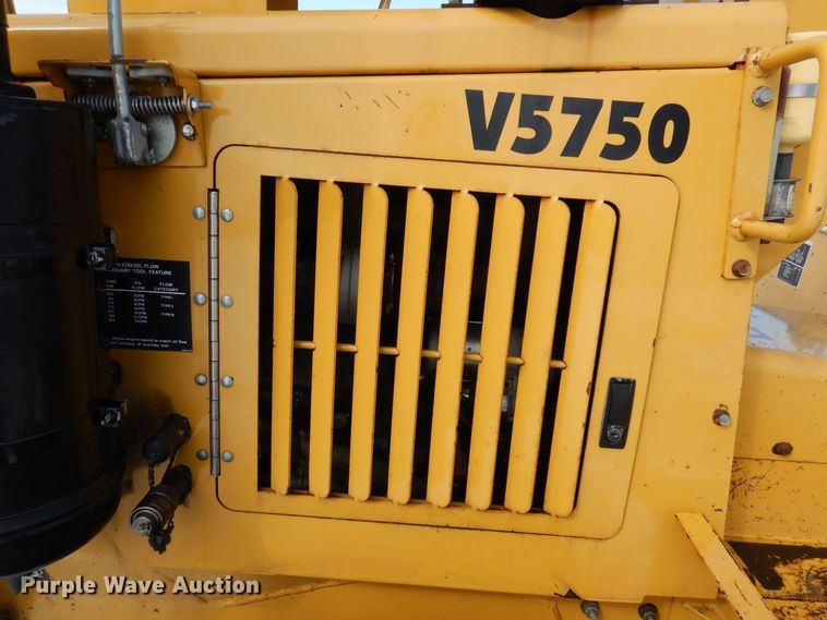 image for item DK5173 2002 Vermeer V5750  trencher