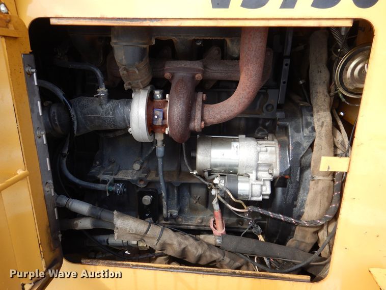 image for item DK5173 2002 Vermeer V5750  trencher