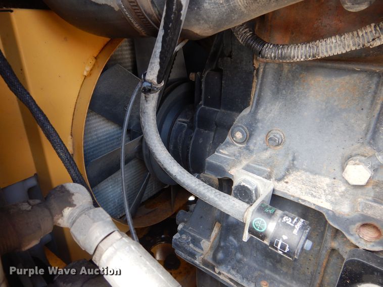 image for item DK5173 2002 Vermeer V5750  trencher