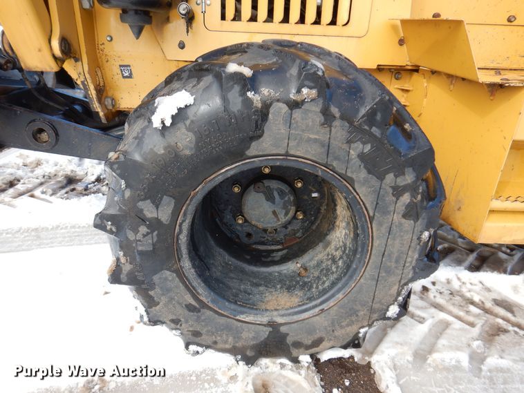 image for item DK5173 2002 Vermeer V5750  trencher