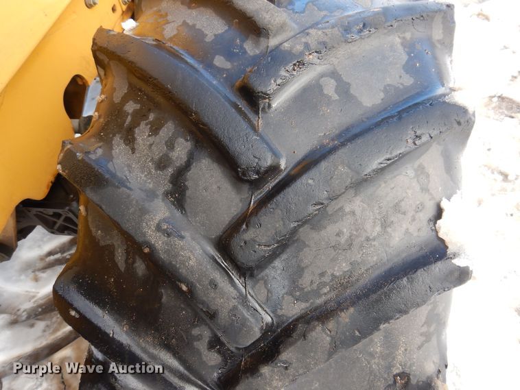 image for item DK5173 2002 Vermeer V5750  trencher