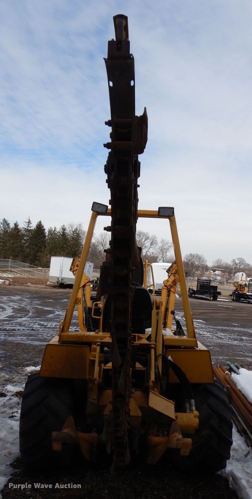 image for item DK5174 1999 Vermeer V5750  trencher