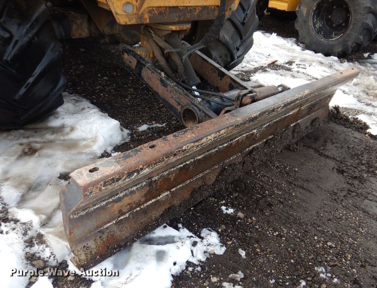 image for item DK5174 1999 Vermeer V5750  trencher