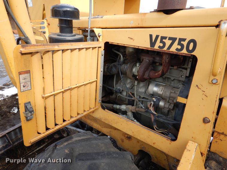 image for item DK5174 1999 Vermeer V5750  trencher