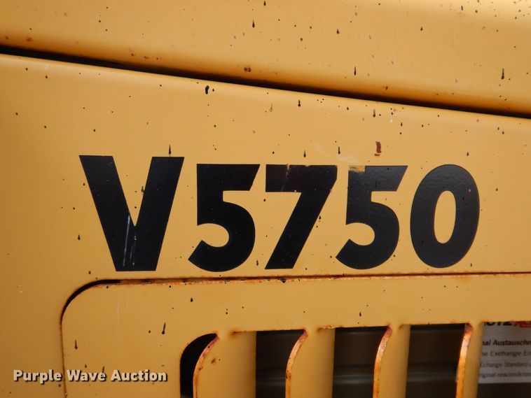 image for item DK5174 1999 Vermeer V5750  trencher