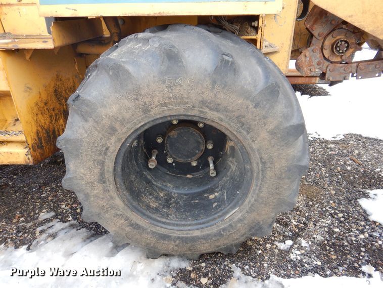 image for item DK5174 1999 Vermeer V5750  trencher