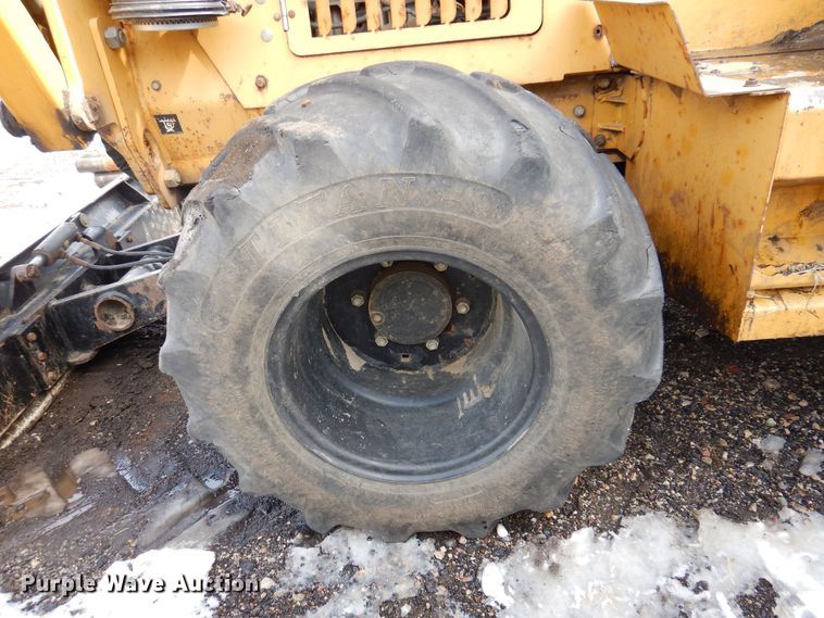 image for item DK5174 1999 Vermeer V5750  trencher