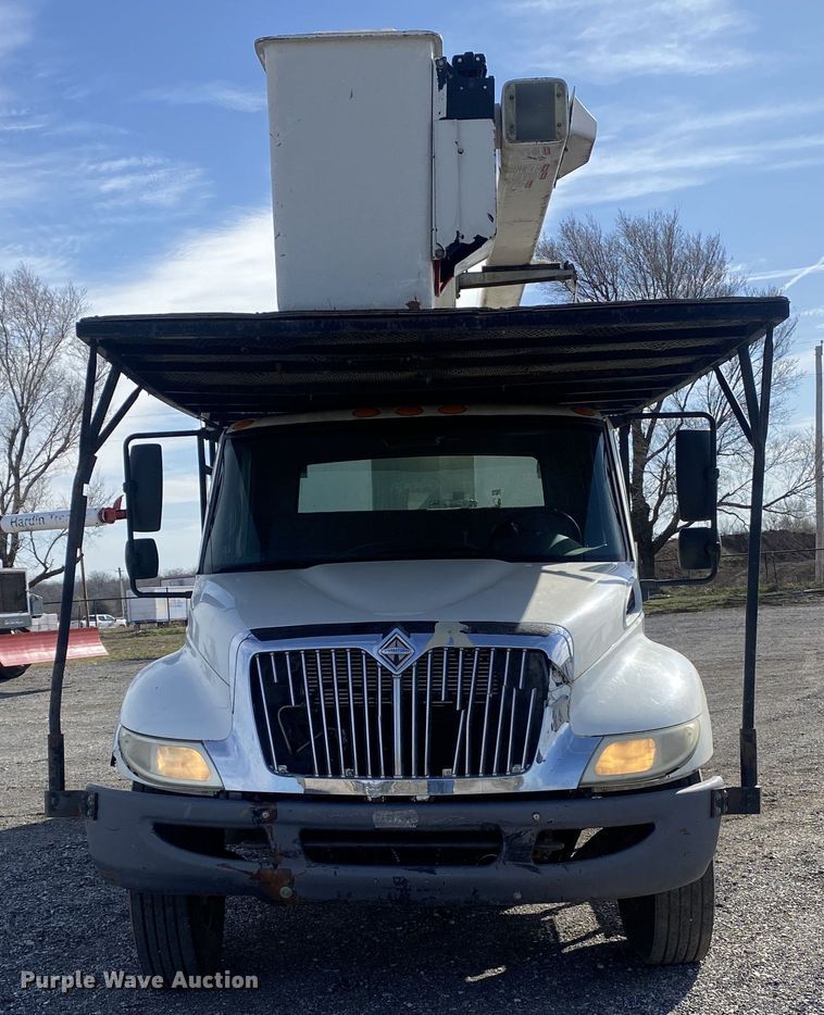 image for item DL7055 2008 International 4300  forestry bucket truck