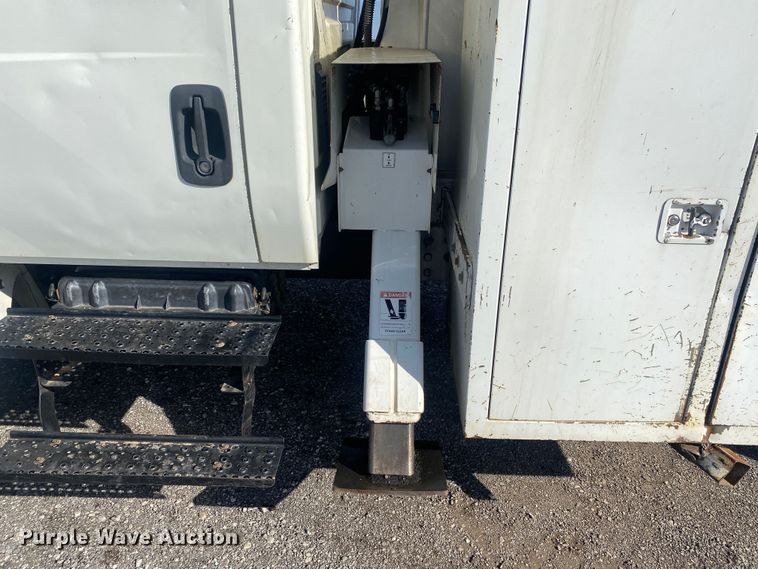 image for item DL7055 2008 International 4300  forestry bucket truck