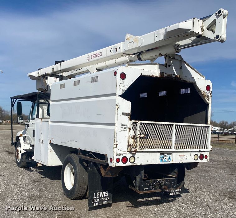 image for item DL7056 2008 International 4300  forestry bucket truck