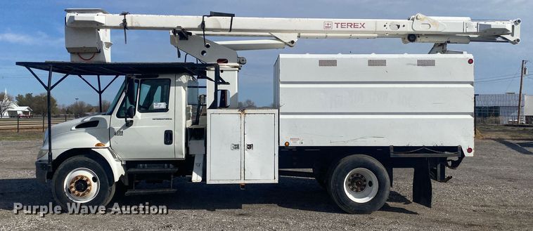 image for item DL7056 2008 International 4300  forestry bucket truck