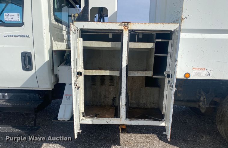 image for item DL7056 2008 International 4300  forestry bucket truck