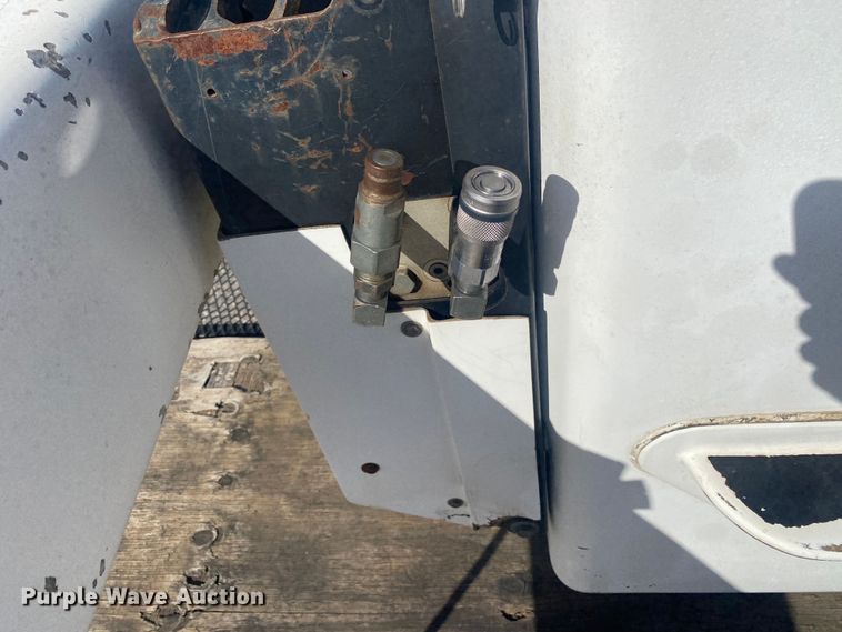 image for item DL7056 2008 International 4300  forestry bucket truck