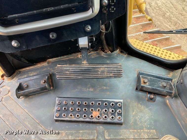 image for item DL7067 2014 Caterpillar D7E  dozer