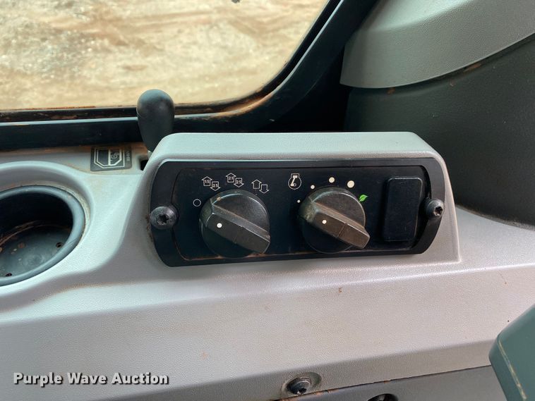 image for item DL7067 2014 Caterpillar D7E  dozer